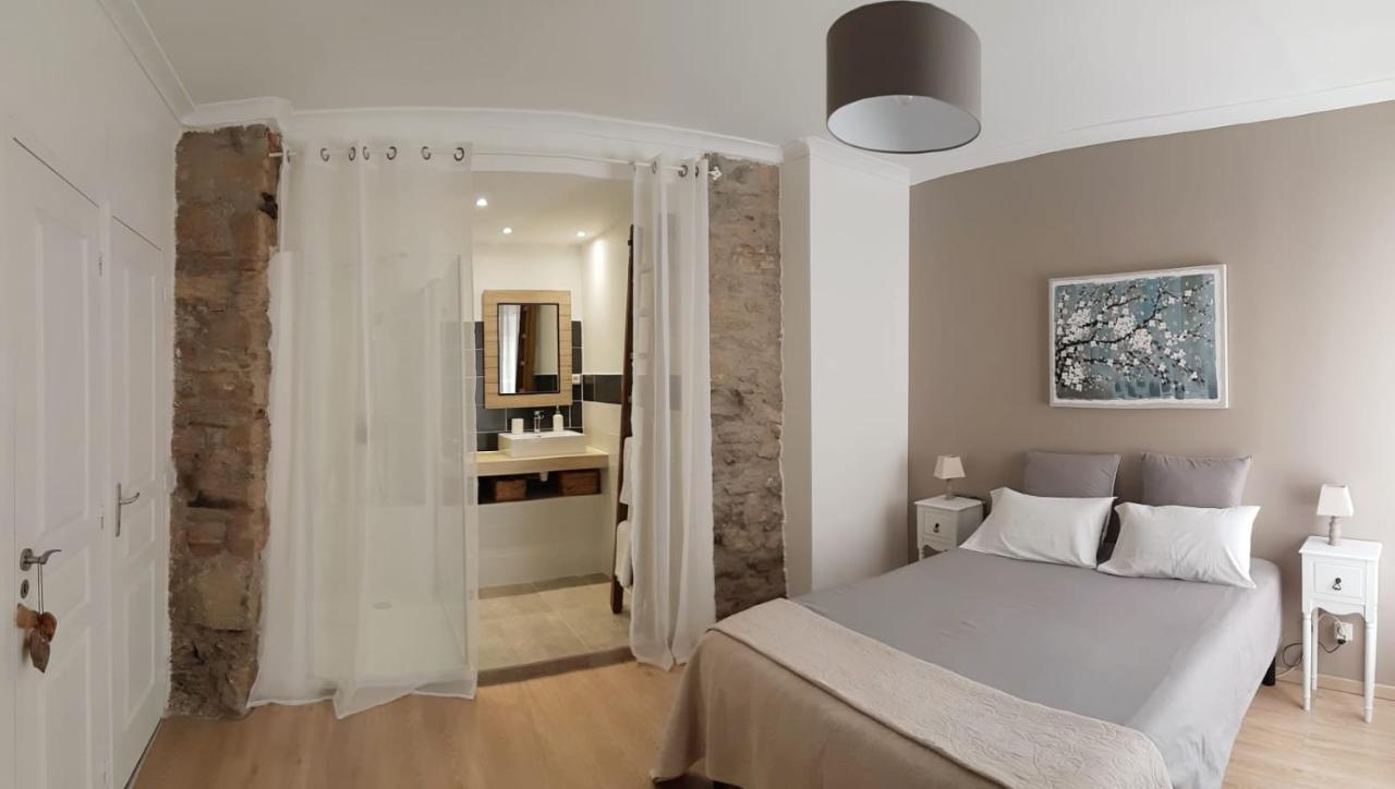 Chambre Privee Independante Dans Une Maison Neffies Kültér fotó